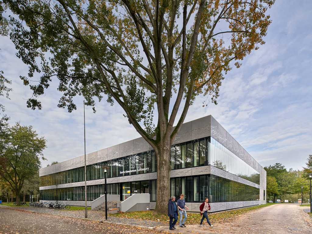 Earth Simulation Laboratory